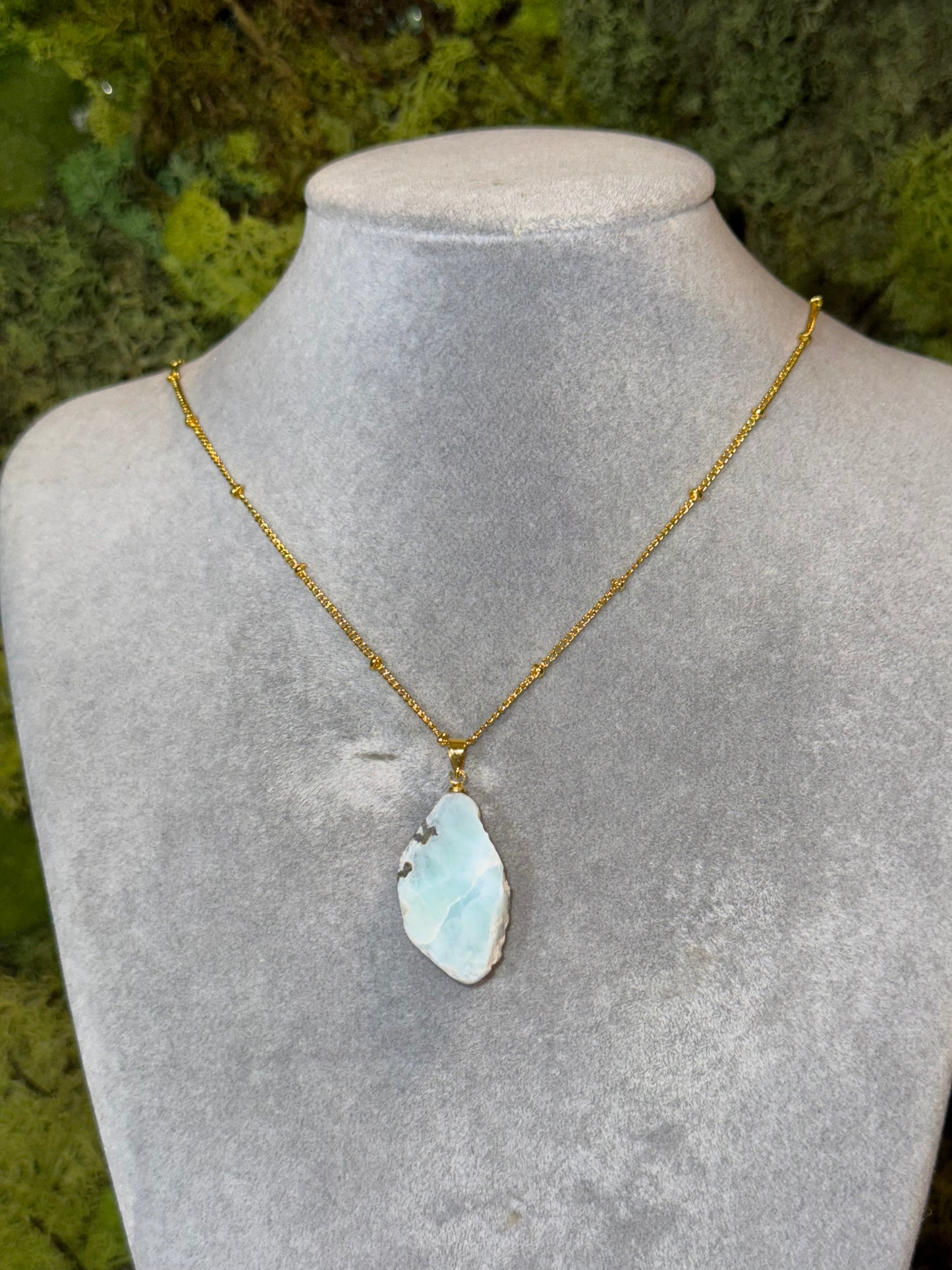 angeschliffener Larimar Anhänger