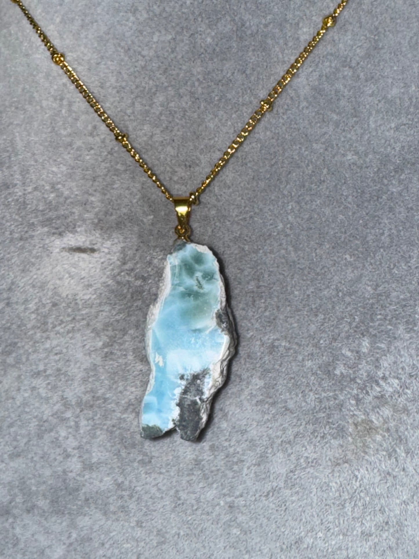 angeschliffener Larimar Anhänger