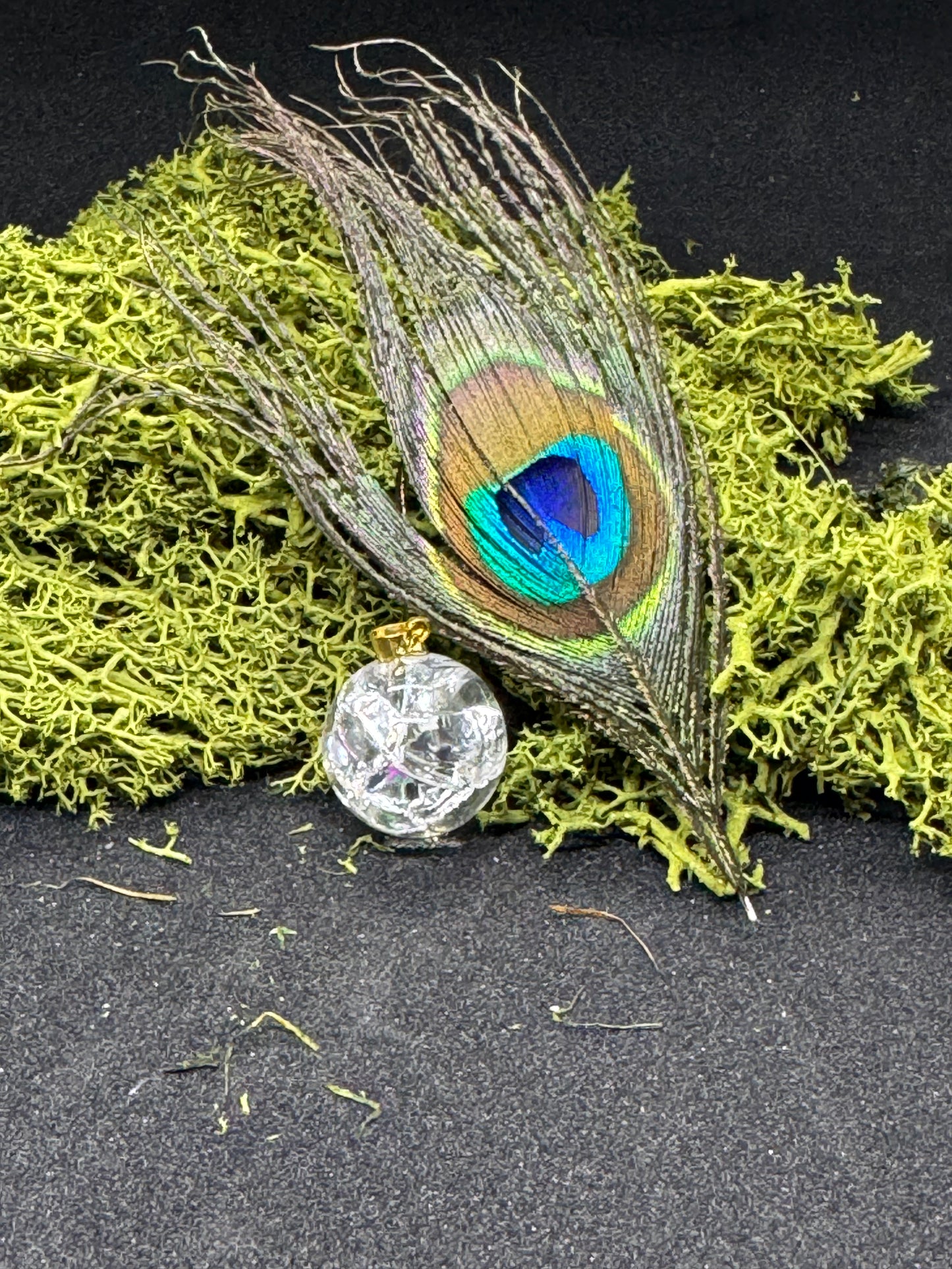 Bergkristallkugel Anhänger